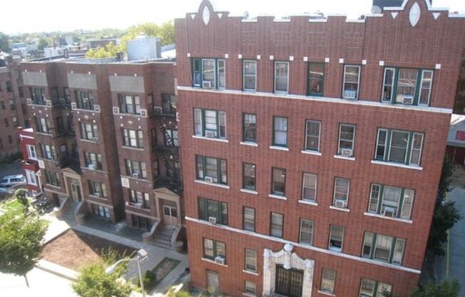 Hummingbird Heights 321