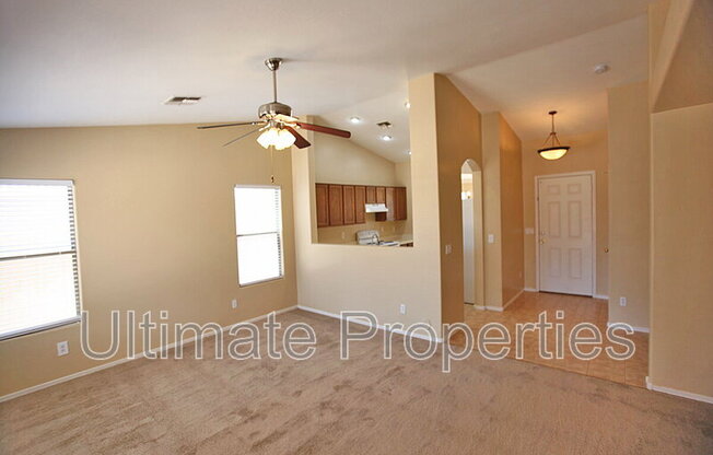 2333 W MALDONADO DR