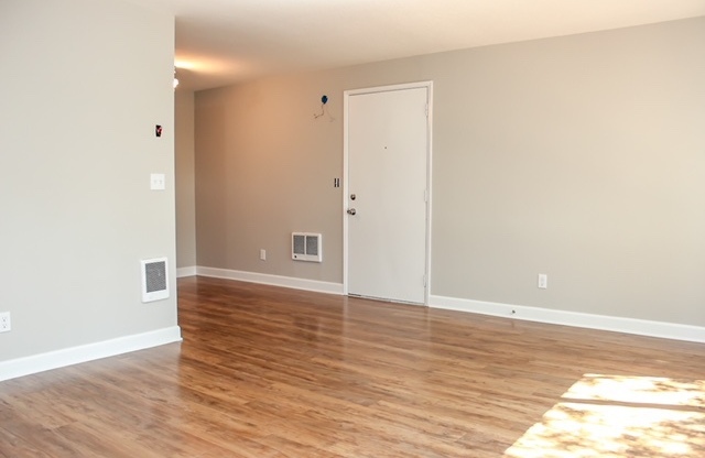 ONE Recently Renovated 2-Bedroom Apartment with Washer/Dryer and Reserved Parking Included!