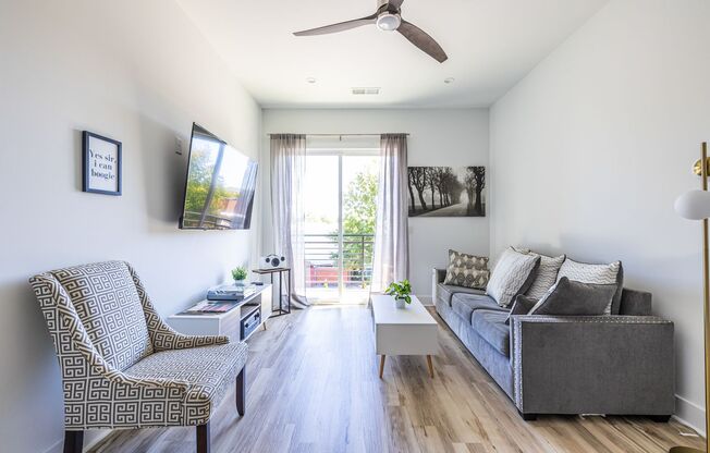Top Floor 2bd/2ba Condo in East Atlanta, Perfect Roommate Setup!