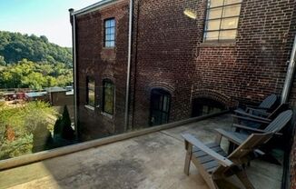 1 bed, 1 bath, 569 sqft, $900, Unit 209