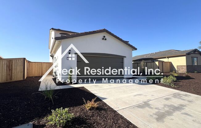 Brand New 4bd/3ba Home and Seperate 1bd/1ba Suite!