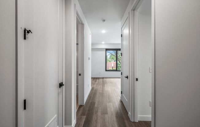 2 beds, 1 bath, 725 sqft, $1,945, Unit 311 - Lofted