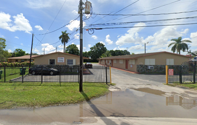 2924 NW 132 TER