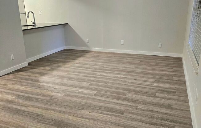1 bed, 1 bath, 700 sqft, $1,224, Unit LAW9-108