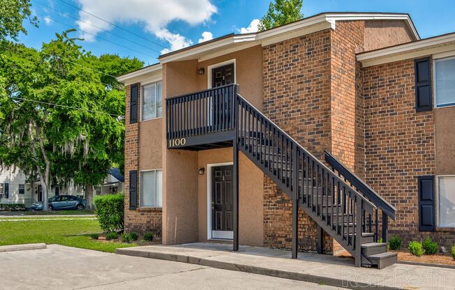 Midtown at 56th Apartments