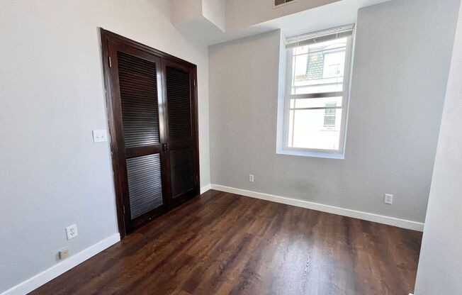 2 beds, 1 bath, $1,500