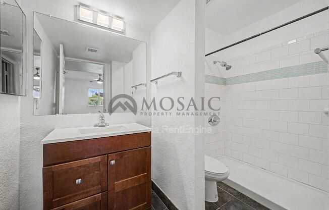 2 beds, 2 baths, 1,000 sqft, $1,445, Unit 241