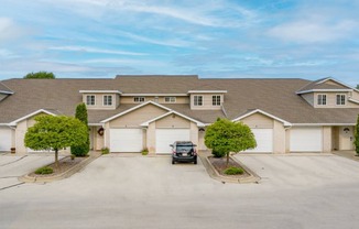 DISCOVER YOUR DREAM HOME