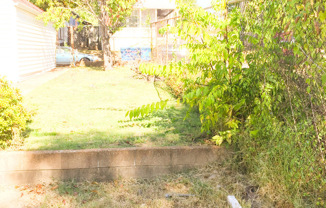 2BR/1BA Single Family Home! Renovated!