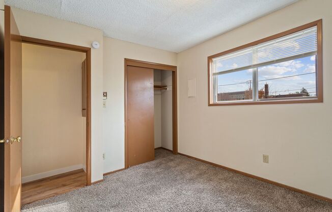 2 beds, 1 bath, 685 sqft, $1,195, Unit 8069