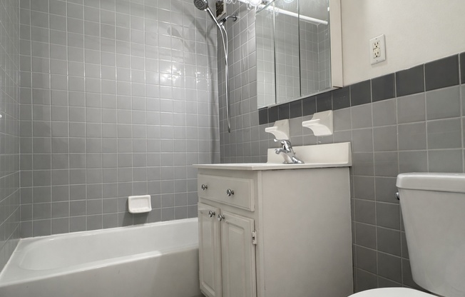 2913 FREDERICK DOUGLASS BLVD