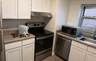 4950 North Marine Dr. 402