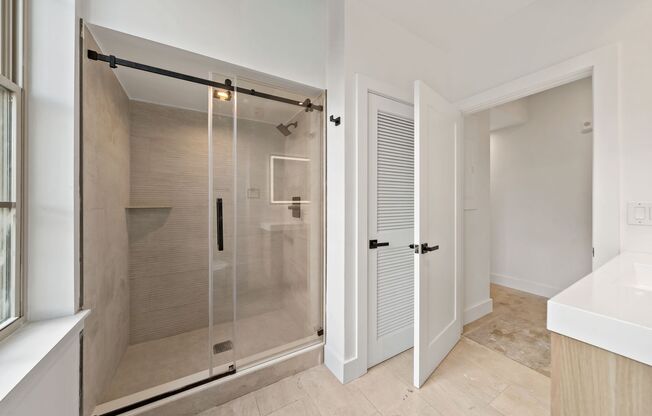 1 bed, 1 bath, 725 sqft, $1,850, Unit 304