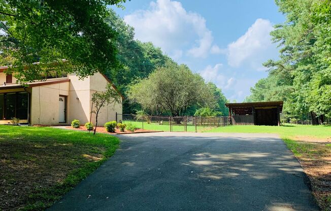 3 Bedroom, 2 bath one level home on AMAZING property in Durham!!