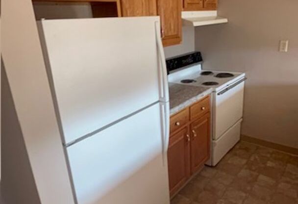 1 bed, 1 bath, 615 sqft, $839, Unit 235