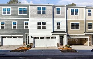 1115 CROSSVINE TRL