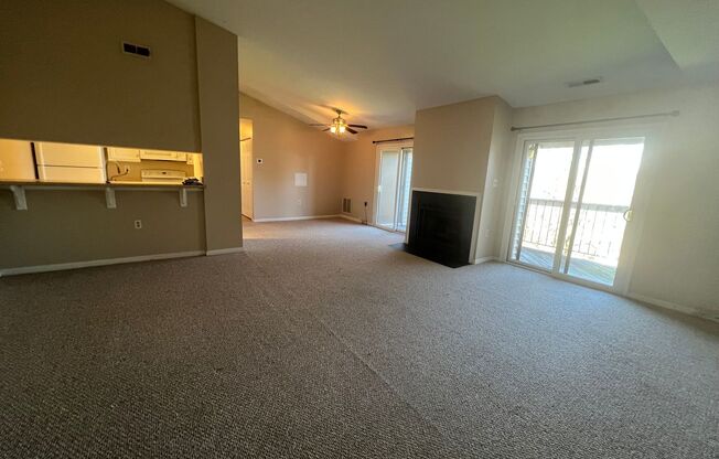 Lovely 2 BR/2 BA Condo in Glen Burnie!