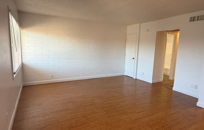 1 bed, 1 bath, 627 sqft, $750, Unit 211