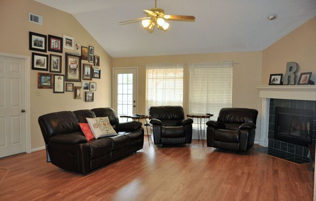 Beautiful Corner Lot in Pearland