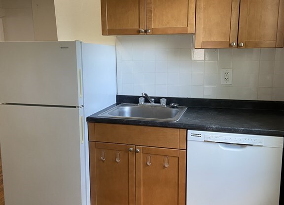 148 5th Street