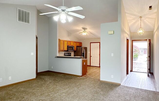 2 beds, 2 baths, $1,650