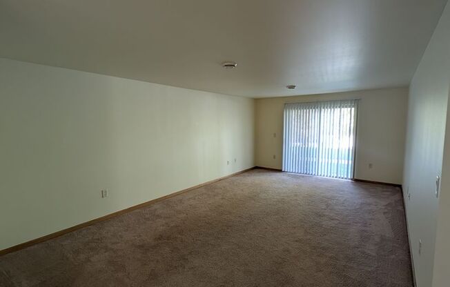 1 bed, 1 bath, 683 sqft, $1,075, Unit 2970-007