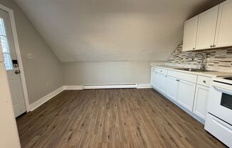 1 bed, 1 bath, 600 sqft, $1,650, Unit Unit 3