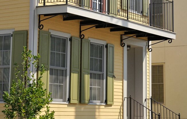 Exterior apartment building and balcony_Lafitte,New Orleans, LA