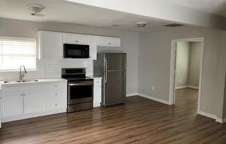 1308 GENOVA ST
