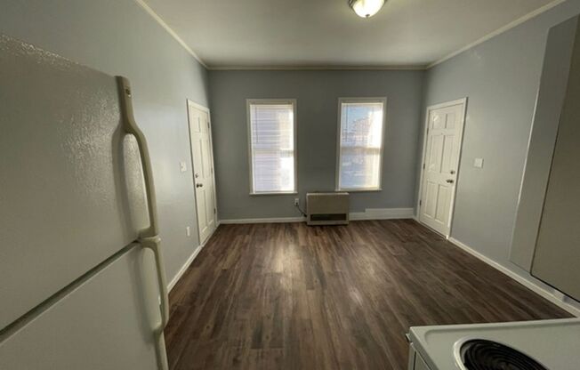 Second Floor One Bedroom - $1350/mo Bright and Sunny with Hot Water Included in Downtown Manchester