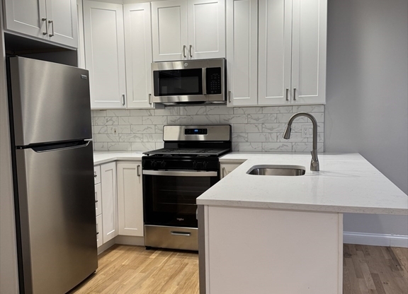 393 West Broadway St 4