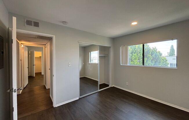 2 beds, 2 baths, 900 sqft, $1,948, Unit 320