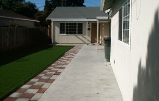 420-422 Wessex Way, Belmont CA 94002