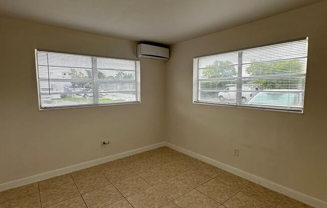 Very nicely renovated 2b1b