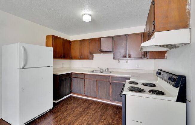 2 Bedroom, 1 Bathroom Duplex in Gallatin!