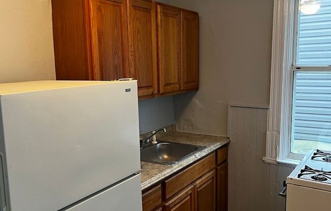 1 bed, 1 bath, $1,095