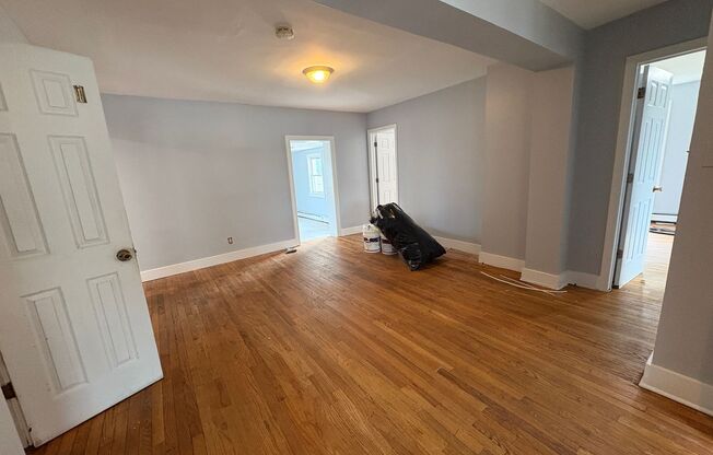 Large 5 Bedroom 2 Bathroom Single Family House for Rent in Long Branch!
