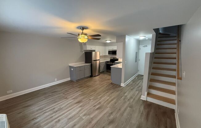 1 bed, 1 bath, $1,950, Unit 310