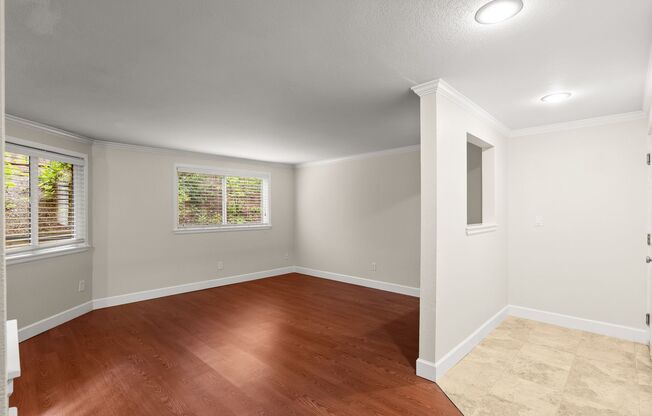 Charming 3-Bedroom, 2-Bathroom Lower Unit Near Multnomah Village