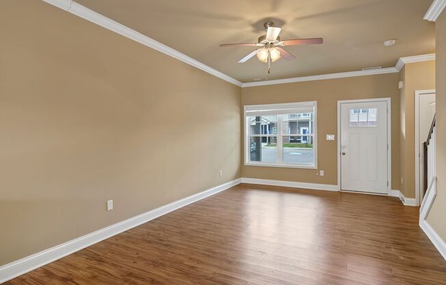 2 beds, 2.5 baths, 1,115 sqft, $985, Unit 62