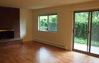 1 bed, 1 bath, $1,695, Unit 001