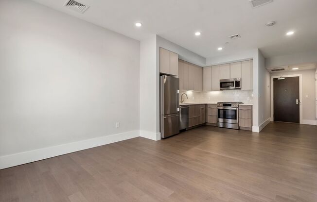 1 bed, 1 bath, 625 sqft, $2,750, Unit 206