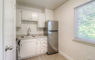 Studio, 1 bath, 300 sqft, $1,545, Unit 23