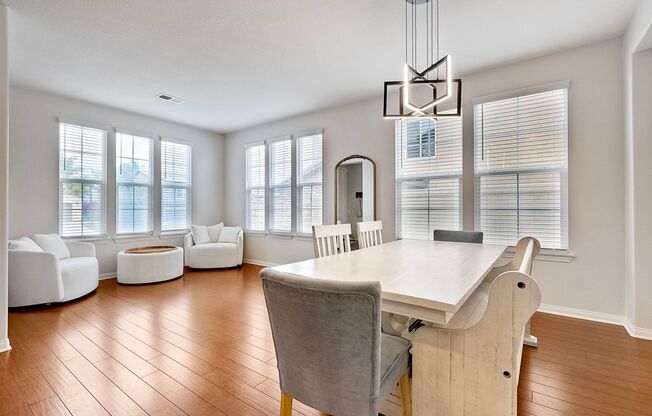 3Bed/2.5Bath with Loft and Bonus Room~ Dulock