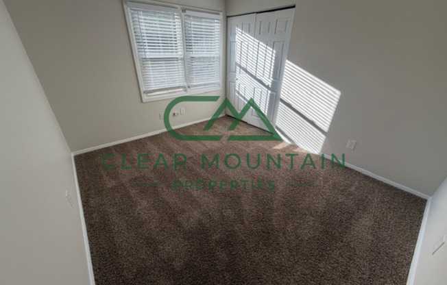 3 beds, 1.5 baths, 1,080 sqft, $1,350, Unit 41