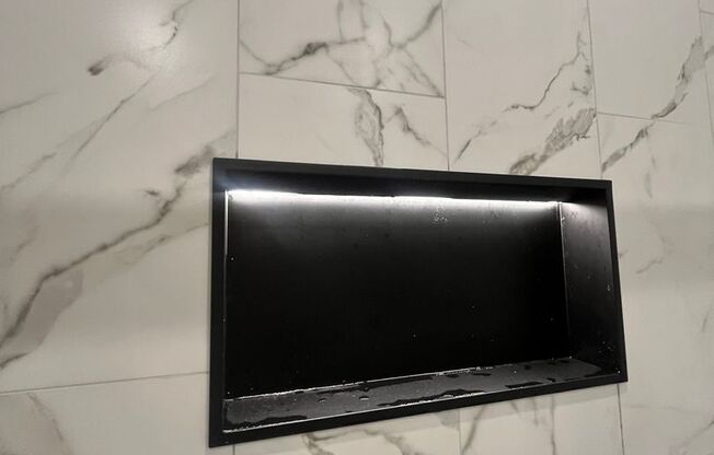 3 beds, 2 baths, 1,200 sqft, $2,599, Unit 1517-01