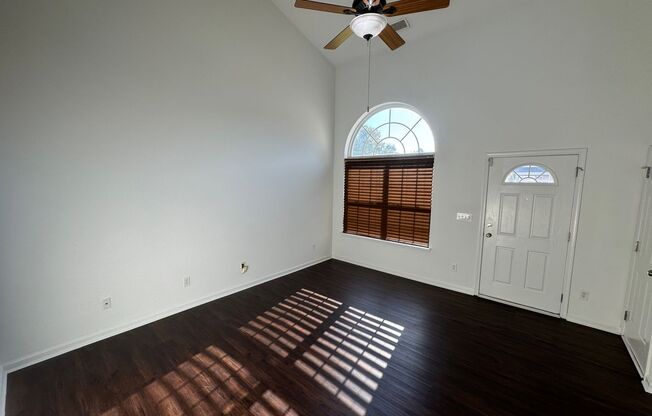 12069 Stratfield Place Circle