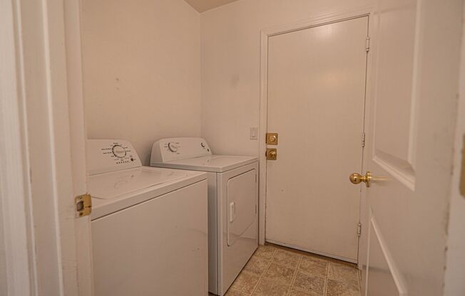 2 beds, 2 baths, $1,750