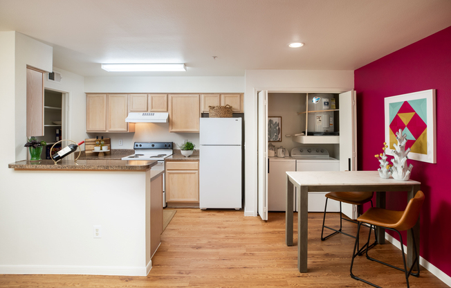 Each of our floorplans enjoys washer and dryer hook ups along with spacious flex spaces which can function as a office, study, or dining room.